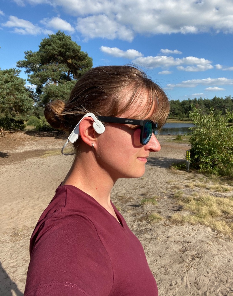 AfterShokz OpenMove review and comparison – Heart Runner Girl